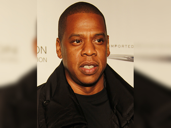 Is new NFL, Jay Z partnership an illegal formation?