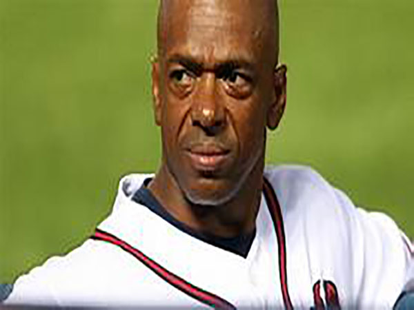 Julio Franco shows off sweet swing at the young age of 61