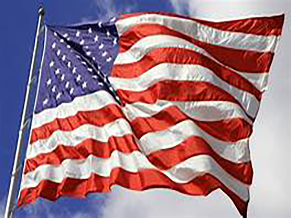 Father and sons build American flags for veterans and police officers