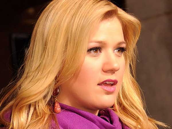 Kelly Clarkson says divorce is 'horrible': 'The hardest for me is the kids'
