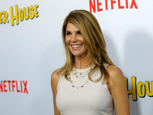 Lori Loughlin's daughter Olivia Jade posts first YouTube video since College Admissions Scandal