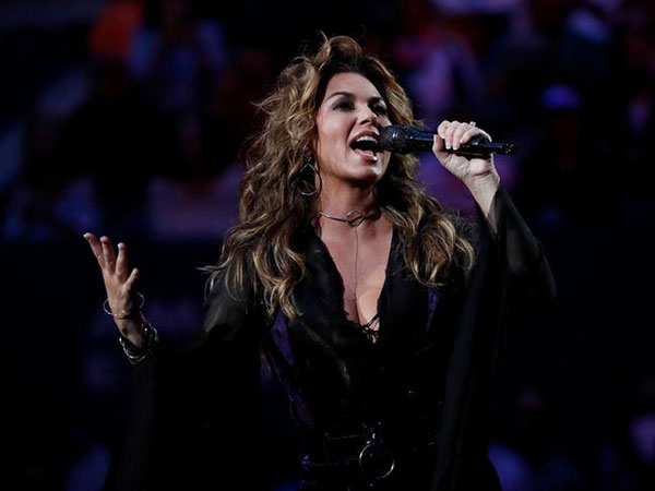 Shania Twain on her Lyme disease battle: Never singing again 'would have killed me'