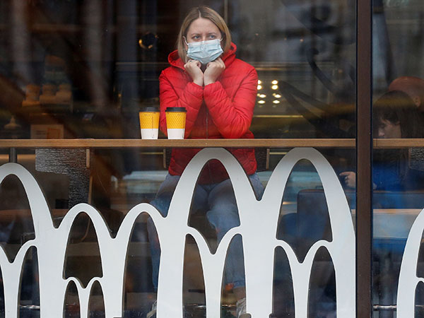McDonald's sad tweet about happy meals causes concern among fans: 'Do you need help?'