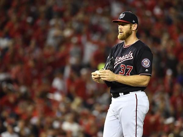 Nationals' Strasburg dominant in 8-1 win over Cardinals; 1 win from World Series