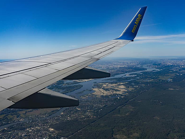 Over 670K New Yorkers flying for Thanksgiving despite dire COVID-19 warnings