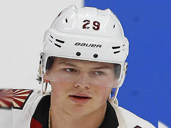Canada shakes off early jitters to roar back against U.S. at world juniors