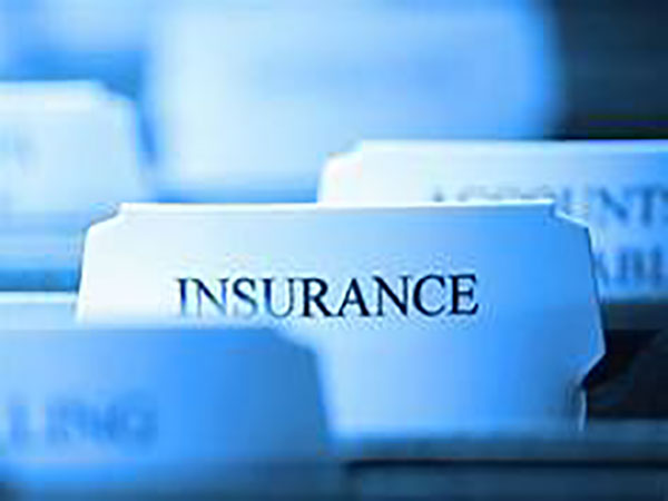 Truck driver insurance hike advances, Hours of Service update delayed in House-approved bill