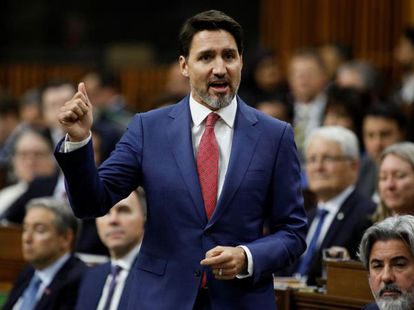 Trudeau sends ministers to meet with Indigenous groups behind rail blockades
