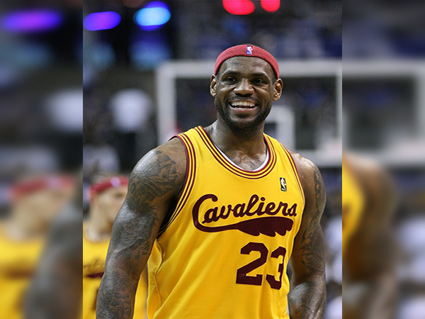 LeBron James asks, 'Why Doesn't America Love US,' amid George Floyd unrest