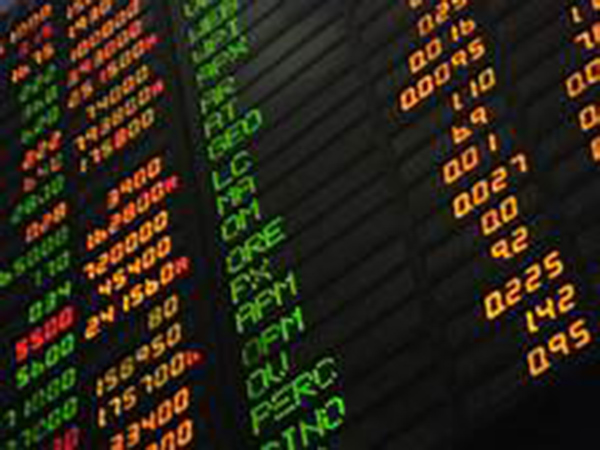 Stocks post weekly gains after quiet Friday session ahead of Memorial Day