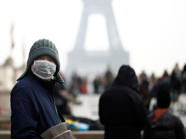 Coronavirus outbreak: French officials play down fears of European epidemic