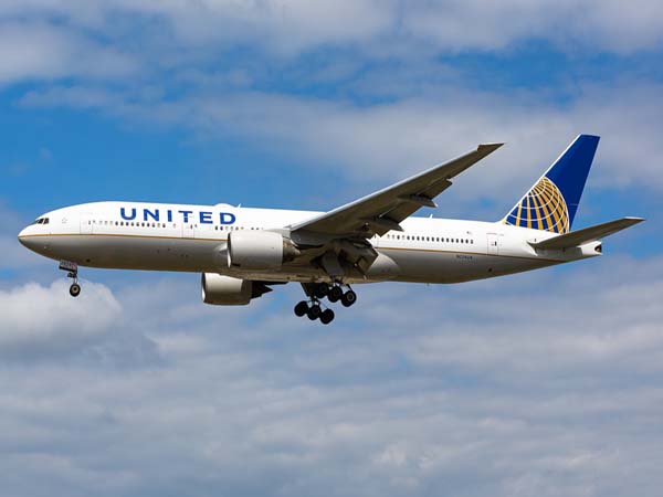 United Airlines CEO warns economic woes will get worse without vaccine, new round of stimulus