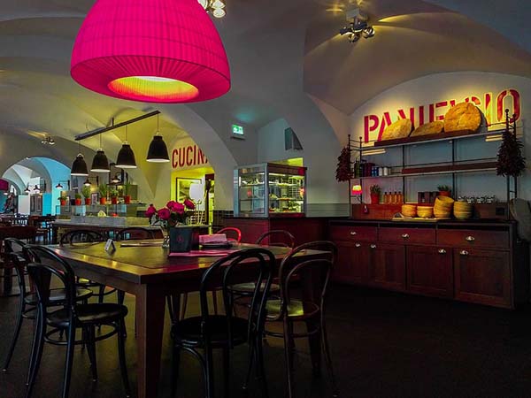 Restaurants brace for colder weather as indoor dining remains limited