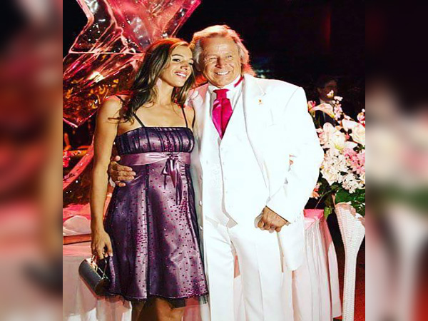 U.S. department store chain cutting ties with Nygard in light of sexual assault allegations