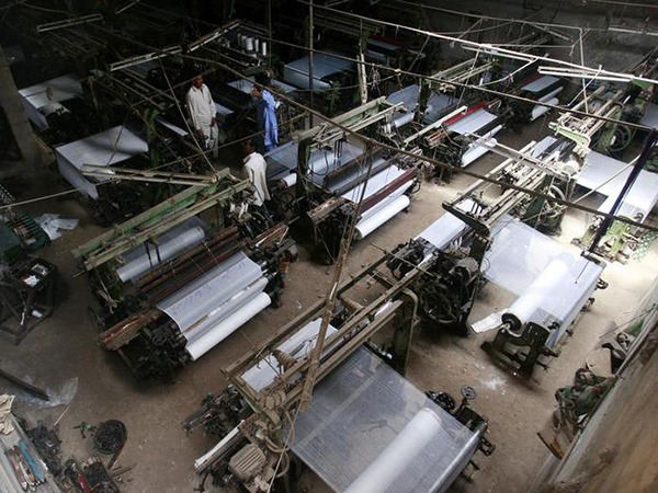 Industry deplores 'knee-jerk U-turns' in economic policy