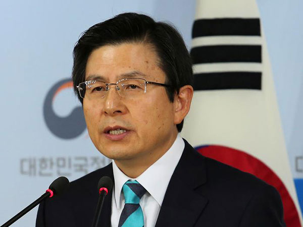Opposition party leader urges gov't to raise virus alert level
