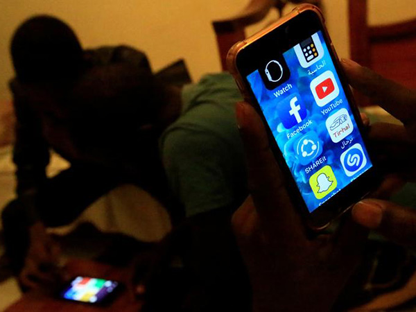 How social media platforms are fighting coronavirus misinformation