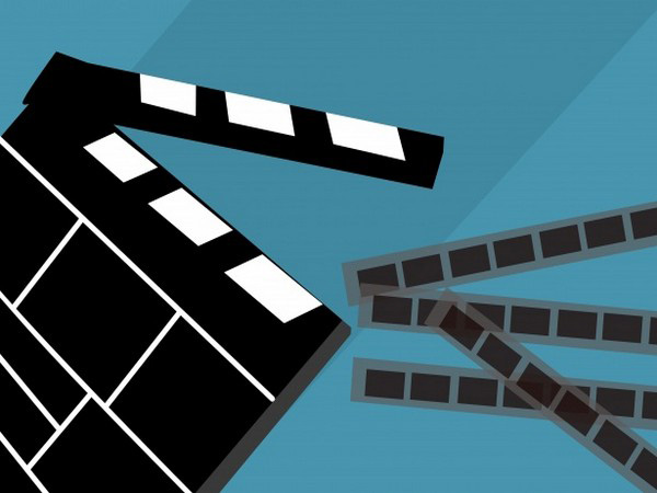 Number of weekend moviegoers plunges to record low
