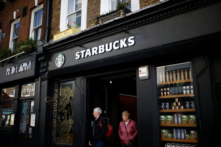 Starbucks temporarily closing most locations in Canada due to coronavirus