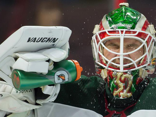 Wild pick up 1st points of season in shutout of Senators
