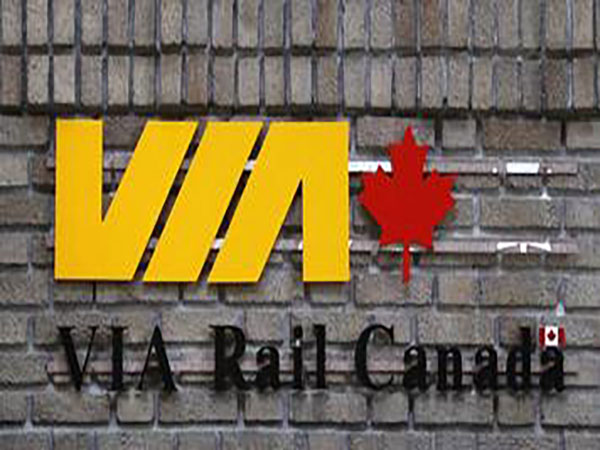 Via Rail employee who worked in Quebec City-Windsor corridor tests positive for COVID-19