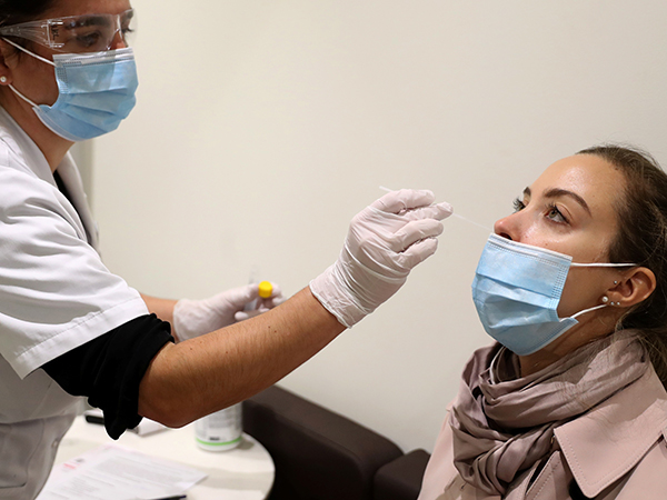 With holidays on the horizon, families turn to private testing for COVID-19
