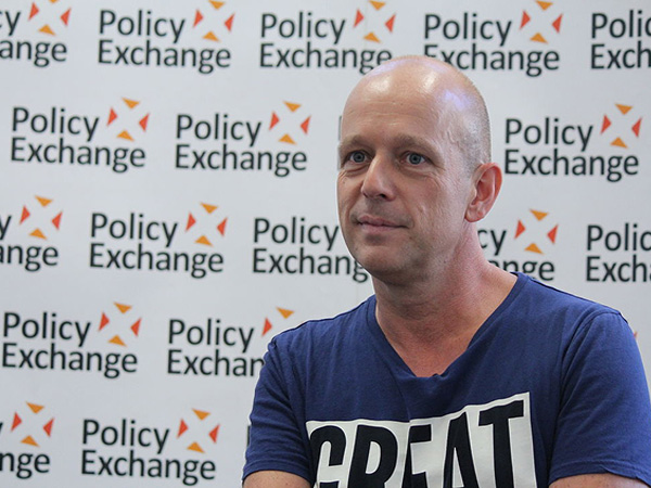 Steve Hilton, Anthony Scaramucci battle over Biden support in fiery interview; Trump responds