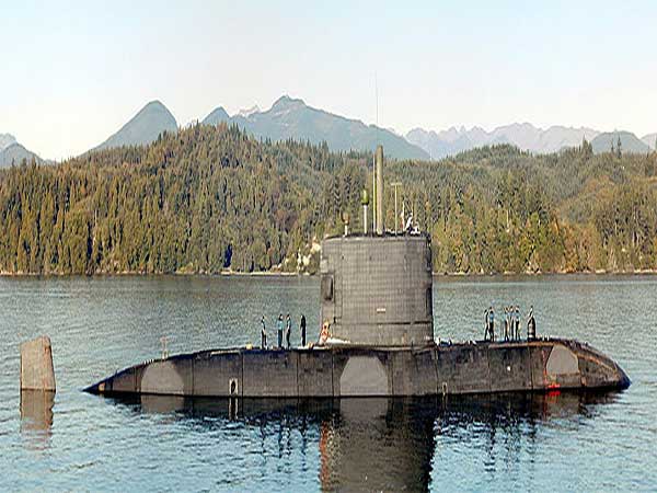 It's the mileage, not the years: Military says it plans to keep subs afloat past retirement dates