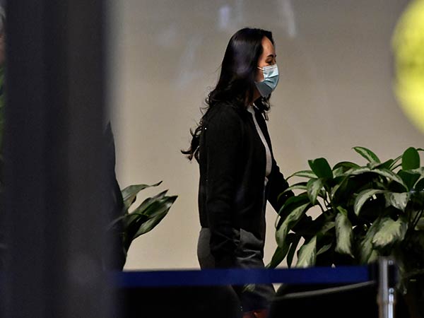 Meng Wanzhou's lawyers claim RCMP could have ensured Huawei exec was advised of rights