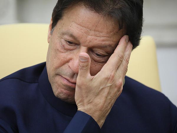 Follow your dreams, burn your boats: PM