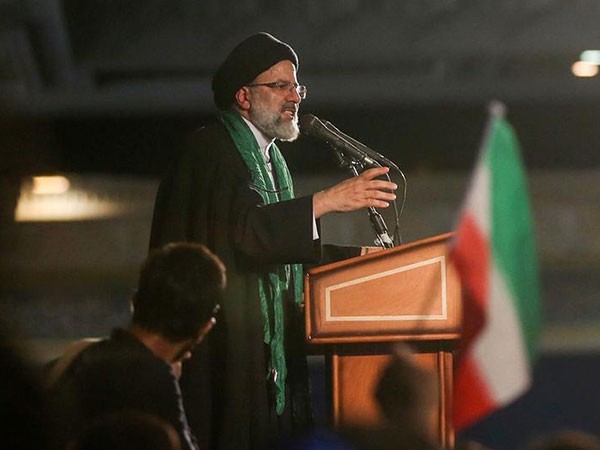 Iranian president says nuke talks should end U.S. sanctions