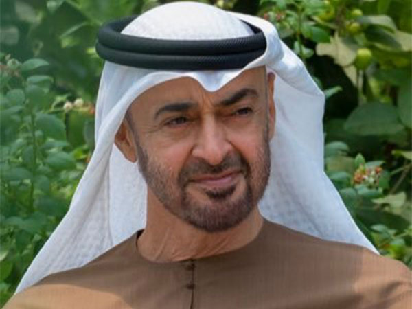 UAE President exchanges Eid Al-Fitr greetings with Emir of Kuwait and Turkish President