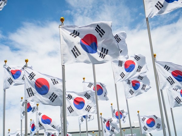 S.Korea raises interest rate to 1.75 pct