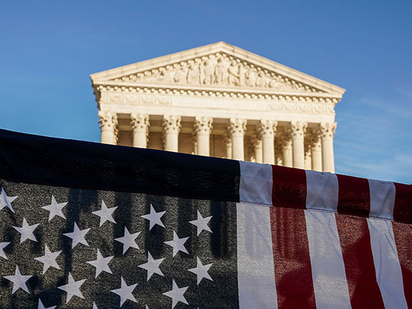 Why packing the Supreme Court would not be easy for Democrats