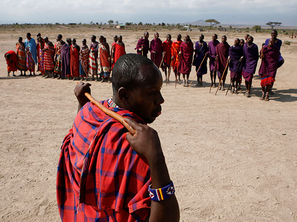 Cry Like a Boy in Burundi: when an abusive husband decides to ask for forgiveness and change