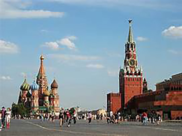 Moscow will gradually begin loosening restrictions on June 1