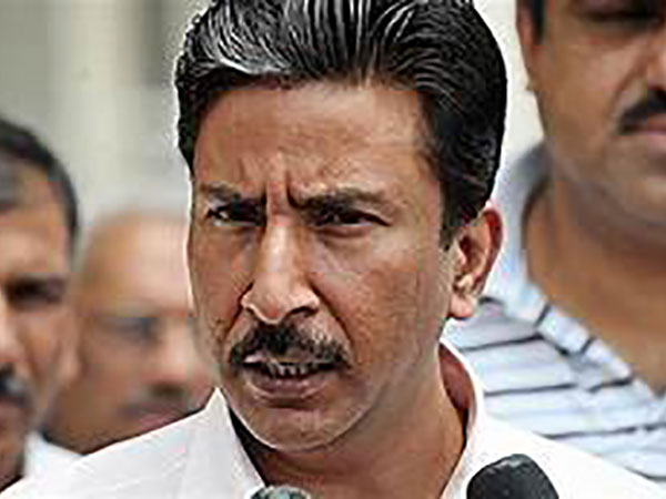 PCB maintains its position on Saleem, asks Kaneria to approach ECB for clearance