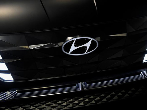 Hyundai to invest 61 tln won in core, mobility biz by 2025