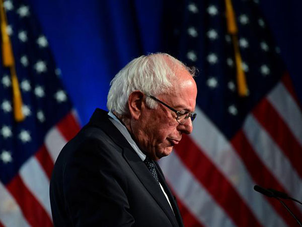 Bernie Sanders had a heart attack this week, campaign says