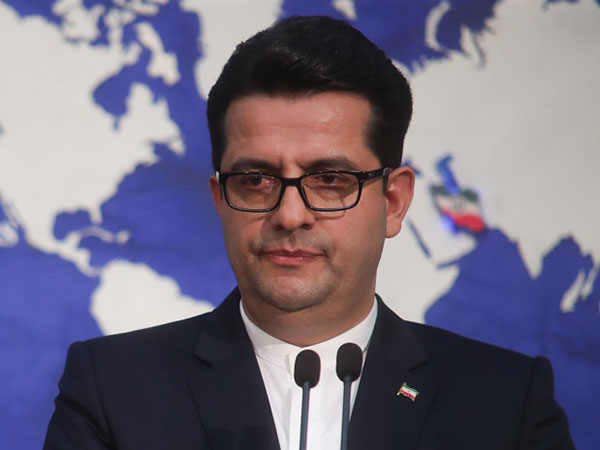 Spox reminds France of Persian Gulf's correct name