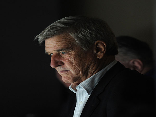Bobby Orr endorses U.S. President Trump's re-election bid