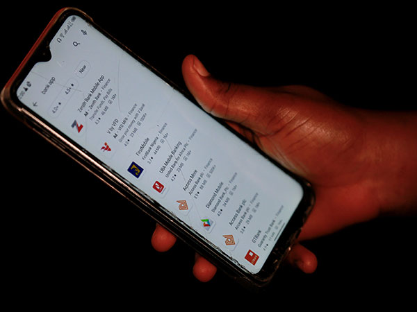 Is it possible to make a sustainable smartphone?