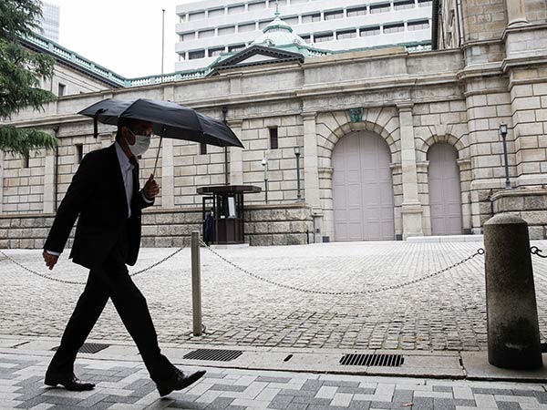 BOJ chief vows to prop up local economies