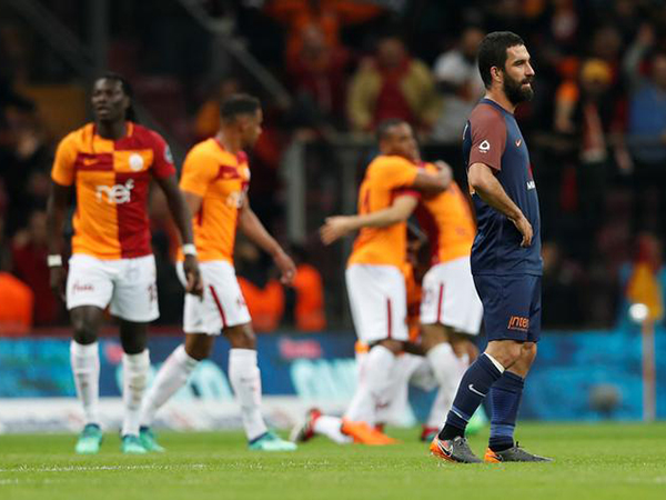 Arda Turan mulling Brazil move - reports