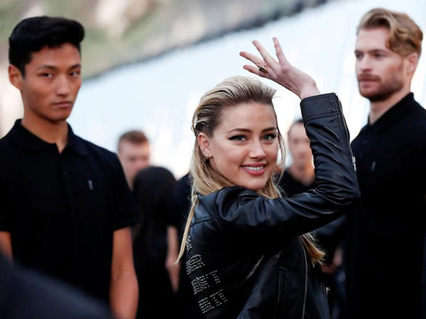 Amber Heard Smashed Door in Johnny Depp's Head, 'Clocked' Ex-Hubby in Jaw, Leaked Tapes Reveal