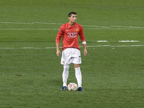 Ronaldo scores four as Portugal crush Lithuania 5-1