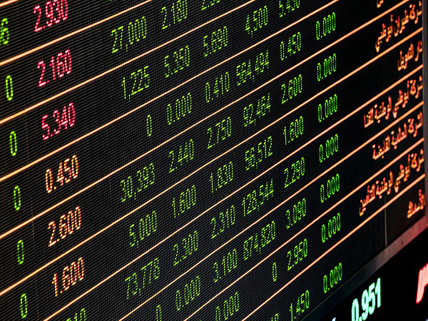 Stocks log third day of losses after Trump warns China trade war could go beyond 2020 election