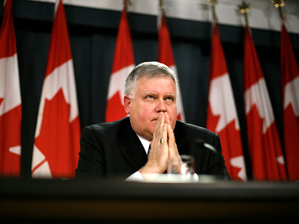 Ottawa city council demands Chiarelli's immediate resignation