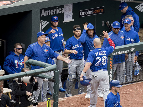 Blue Jays' left-hander Borucki experiencing elbow tightness
