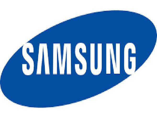 Biz, political leaders attend funeral for late Samsung chief